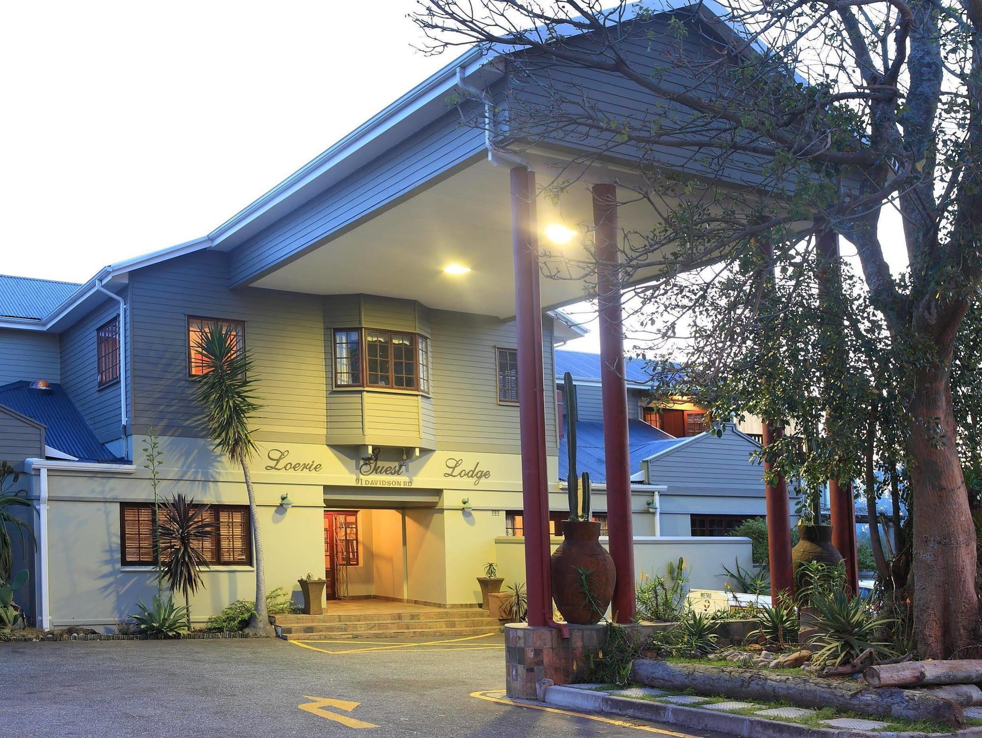 Loerie Guest Lodge George Buitenkant foto